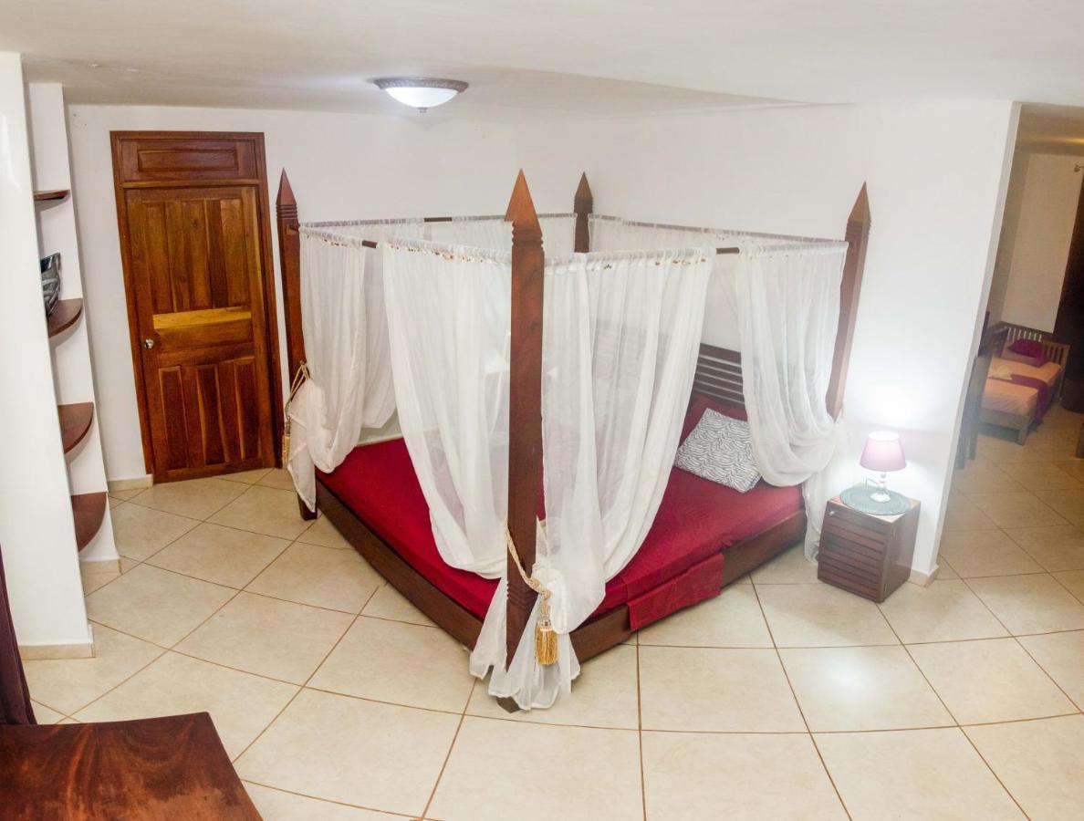 לוס דוארטה Punta Duarte Garden Inn מראה חיצוני תמונה