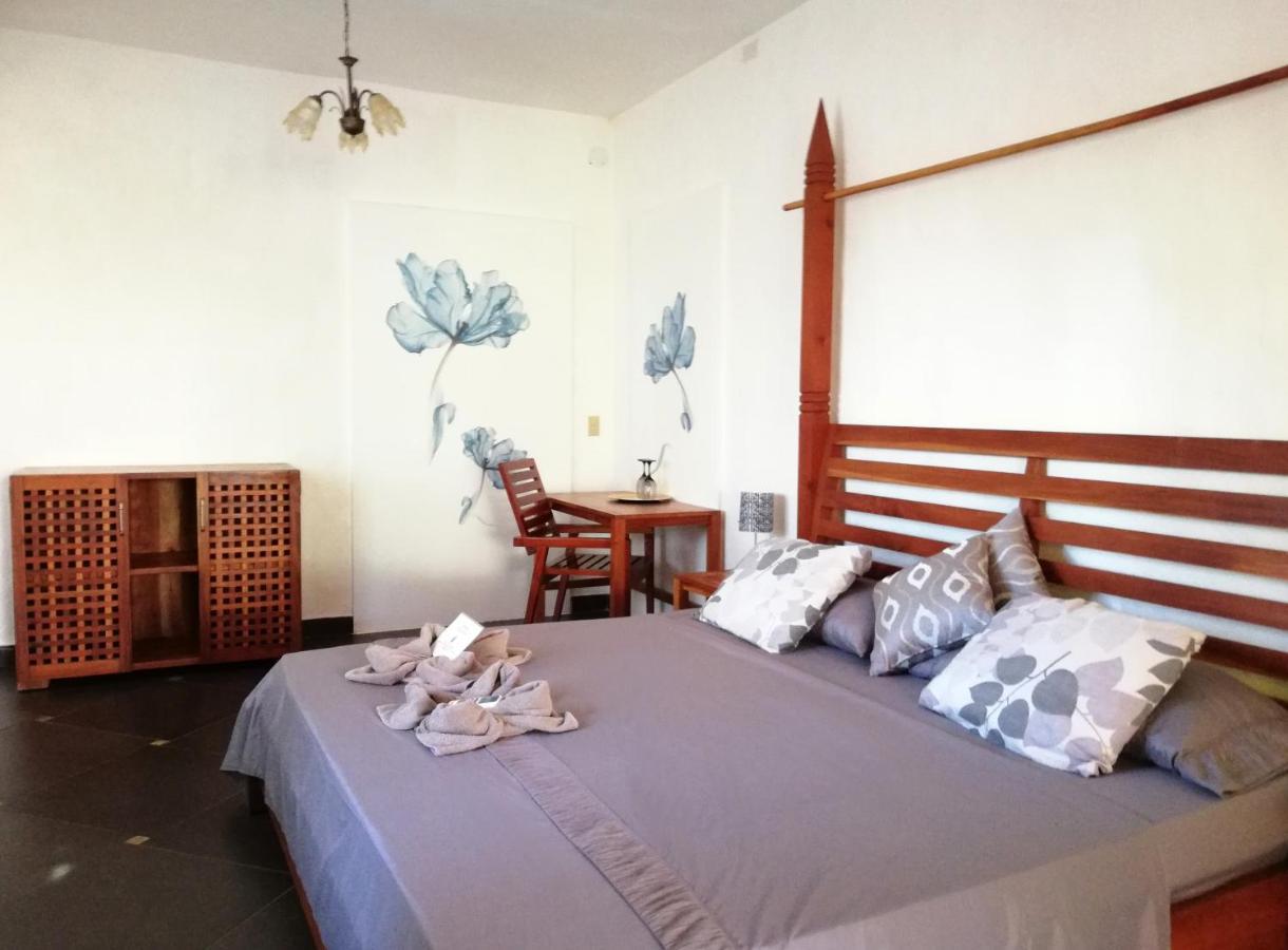 לוס דוארטה Punta Duarte Garden Inn מראה חיצוני תמונה
